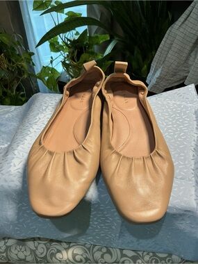 Cole Haan Nude Leather Ruched Ballet Flats